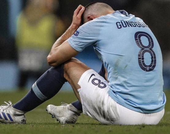 mk体育在线下载-瓦伦西亚遗憾止步，无缘欧冠精英八强的简单介绍