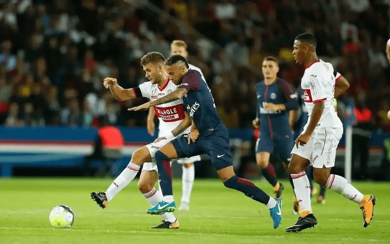 mk体育中国-雷恩小胜蒙彼利埃，法国联赛战况白热化的简单介绍