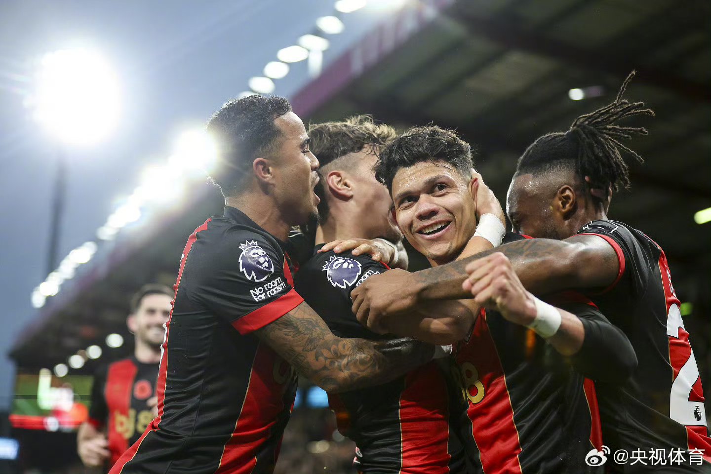 mk体育在线下载-伯恩茅斯主场战平赫尔城，争取更好成绩